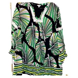 Crown and Ivy Plus Size top